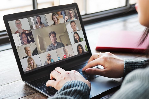Herramientas de chat, videoconferencias y videollamadas
